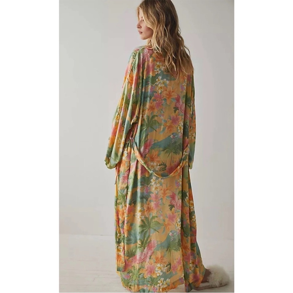 Spell Havana Maxi Robe - Picture 3 of 8